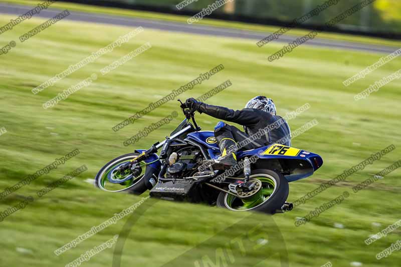cadwell no limits trackday;cadwell park;cadwell park photographs;cadwell trackday photographs;enduro digital images;event digital images;eventdigitalimages;no limits trackdays;peter wileman photography;racing digital images;trackday digital images;trackday photos